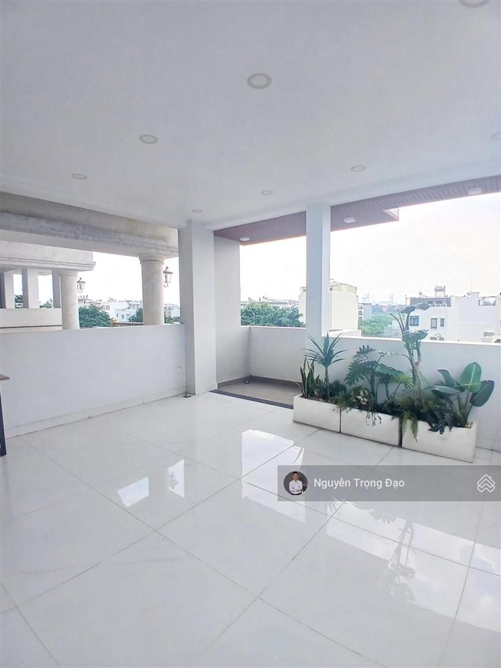 Cho thuê nguyên căn 5*20m/trệt 3 lầu  trương văn bang  khu thạnh mỹ lợi  đảo kc  có thang máy