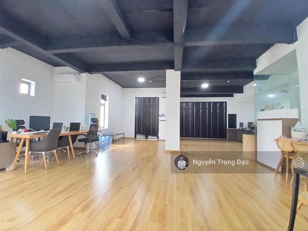 Cho thuê sàn vp 120m2 đường bát nàn  khu đảo kim cương  quận 2  sàn trống, trang bị máy lạnh