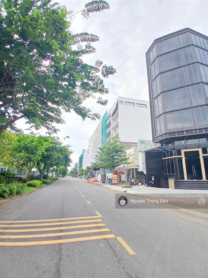 Cho thuê tòa vp 7 tầng  7,64*21m/1000m2  khu thạnh mỹ lợi  đảo kc  quận 2  pccc/ml đầy đủ