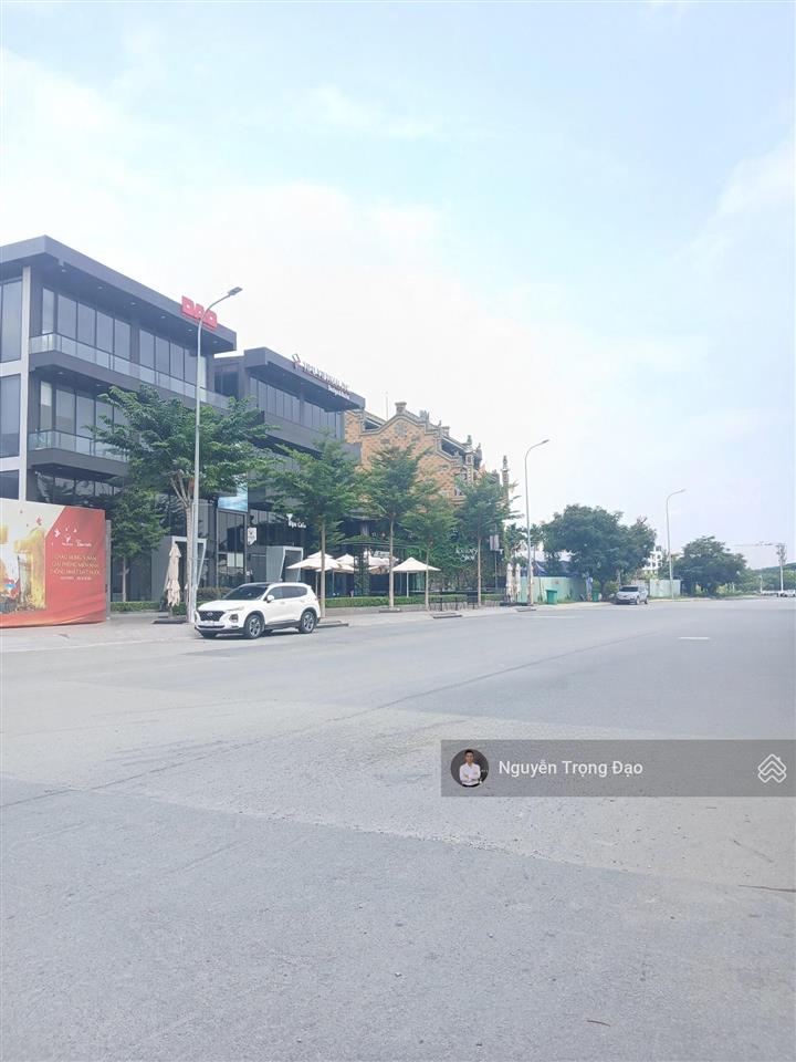 Cho thuê nguyên căn bt 315m2/1200m2 sàn  trần quý kiên  thạnh mỹ lợi  hầm 5 tầng  view sông sg