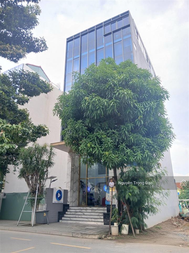 Cho thuê nguyên căn hầm 7 tầng khu thạnh mỹ lợi  đảo kim cương  q2  8*20m/900m2  sàn trống suốt