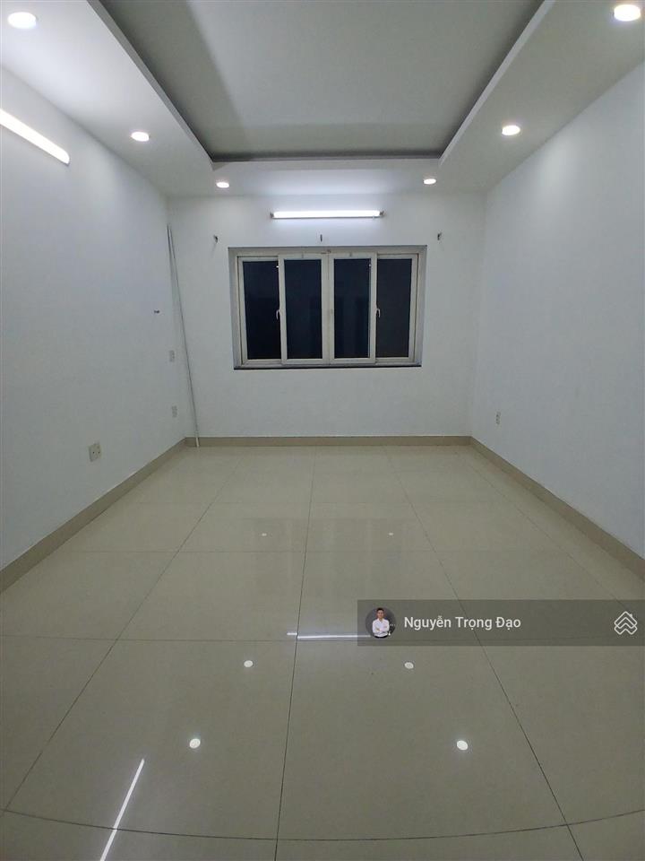 Cho thuê nguyên căn trệt 3 lầu, 6*23.5m/500m2  kdc đông thủ thiêm  bình trưng đông  quận 2