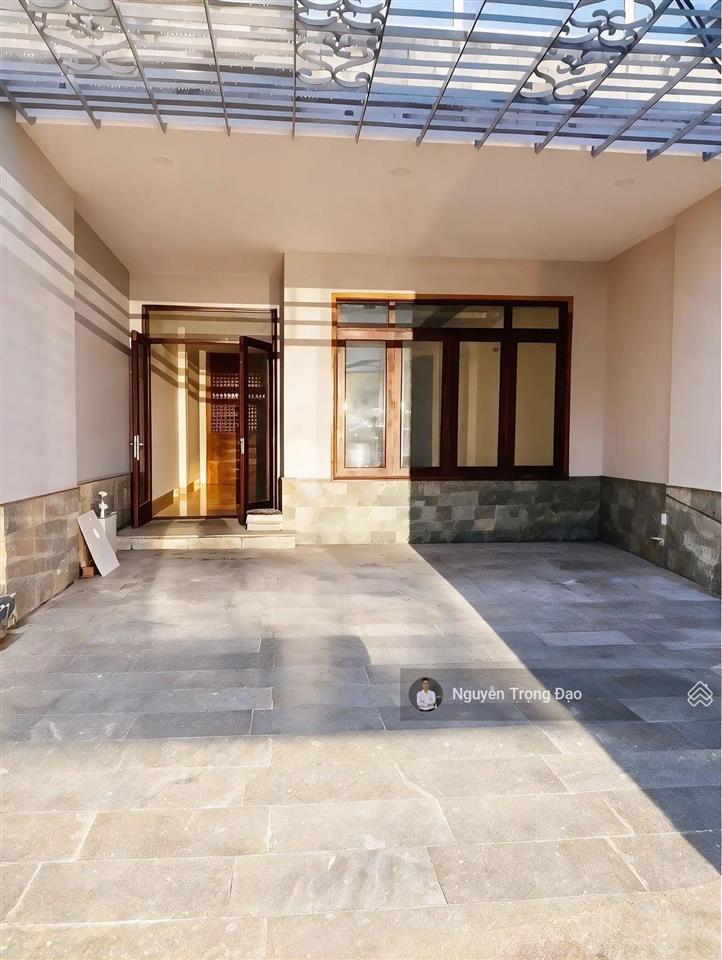 Cho thuê nguyên căn trệt 3 lầu, 6*23.5m/500m2  kdc đông thủ thiêm  bình trưng đông  quận 2