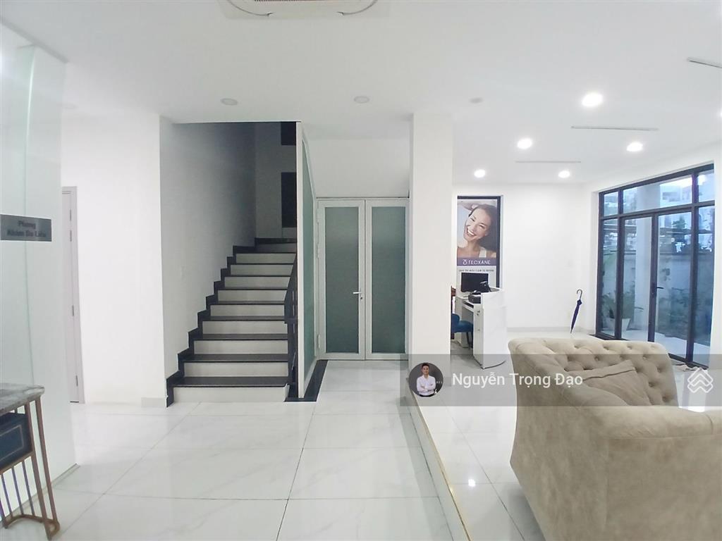 Cho thuê nguyên căn hầm 4 lầu  8*20m  khu thạnh mỹ lợi  quận 2  dt sàn 500m2