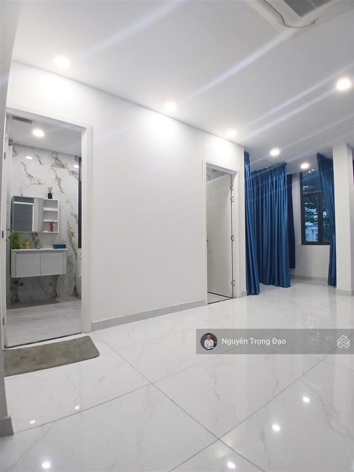 Cho thuê nguyên căn hầm 4 lầu  8*20m  khu thạnh mỹ lợi  quận 2  dt sàn 500m2