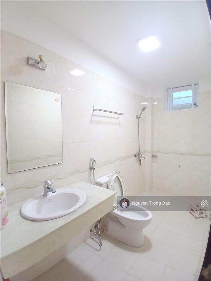 Cho thuê nguyên căn hầm 4 lầu, 5*20m/7pn  full nội thất  khu thạnh mỹ lợi  đảo kc  quận 2