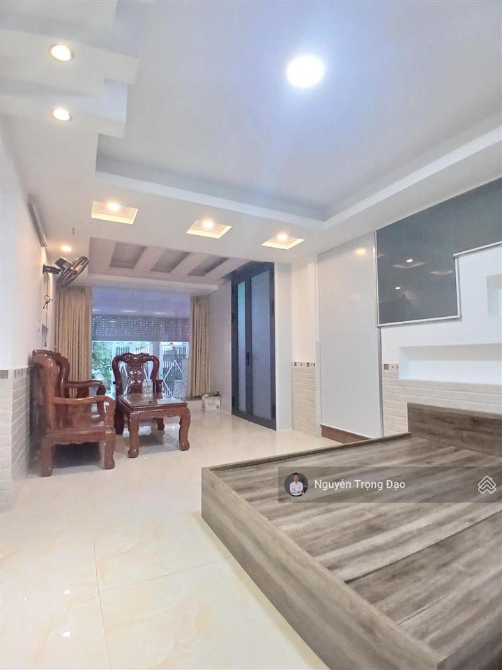 Cho thuê nguyên căn hầm 4 lầu, 5*20m/7pn  full nội thất  khu thạnh mỹ lợi  đảo kc  quận 2