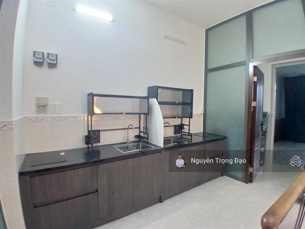 Cho thuê nguyên căn hầm 4 lầu, 5*20m/7pn  full nội thất  khu thạnh mỹ lợi  đảo kc  quận 2