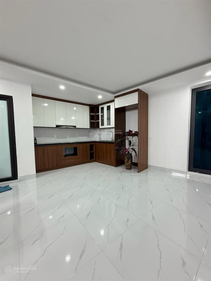 Bán nhà riêng xây mới phố phan kế bính, dt 45m2 x 5 tầng, giá 12.95 tỷ có tl,  a. thắng