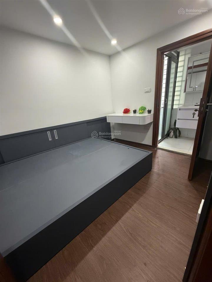 Bán nhà xây mới ô tô đỗ cửa và kd, ngõ hàng đậu, dt 13m x 5 tầng, giá 4.85 tỷ có tl,  a. thắng