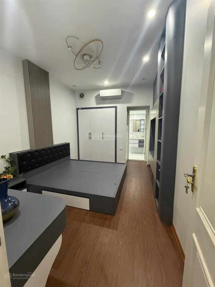 Bán nhà riêng xây mới phố ngọc hà, dt 34m2 x 5 tầng, giá 8,85 tỷ có tl,  a. thắng