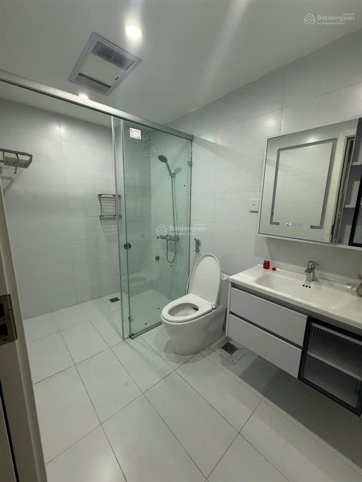 Bán nhà riêng xây mới phố đội cấn, dt 26m2 x 5 tầng, giá 7,3 tỷ có tl,  a. thắng