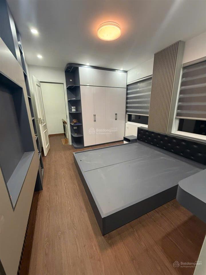 Bán nhà riêng xây mới phố đội cấn, dt 26m2 x 5 tầng, giá 7,3 tỷ có tl,  a. thắng