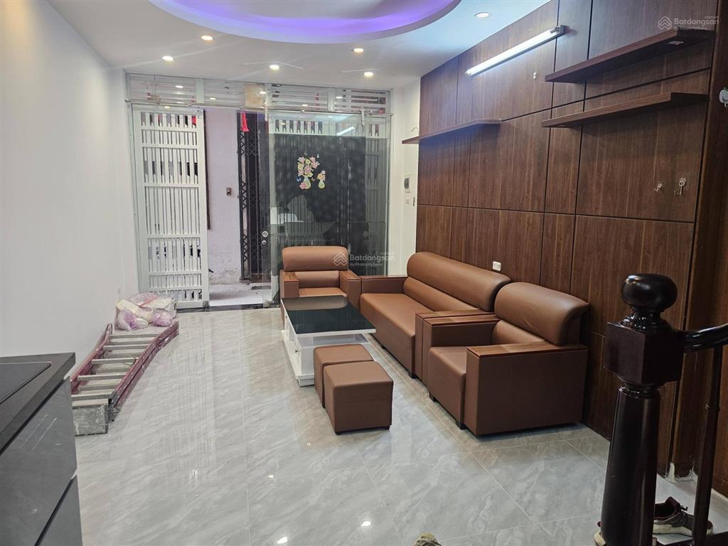 Bán nhà riêng xây mới phố thụy khuê, dt 34m² x 5 tầng, giá 8.85 tỷ có tl,  a. thắng
