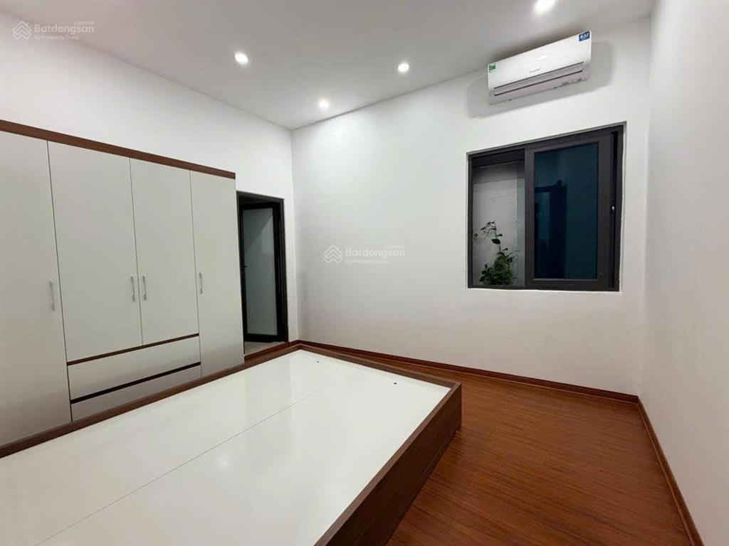 Bán nhà riêng xây mới phố phan kế bính, dt 45m2 x 5 tầng, giá 12.95 tỷ có tl,  a. thắng