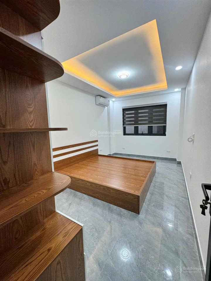 Bán nhà riêng xây mới phố ngọc khánh, 10m ra phố, dt 35m2 x 5t, giá 7.9 tỷ có tl,  a. thắng