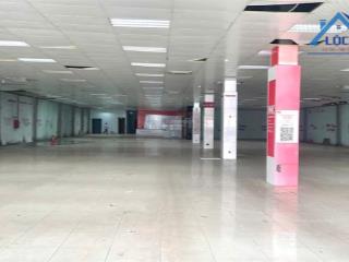Cho thuê mặt bằng kinh doanh 2.200m2 giá rẻ chỉ 100 triệu. hố naitrảng bomđồng nai 0375 854 ***