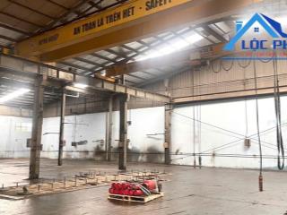 Cho thuê nhà xưởng 2.000m2 có 3 cẩu trục giá chỉ 150 triệu. phước tân  biên hòa  đồng nai