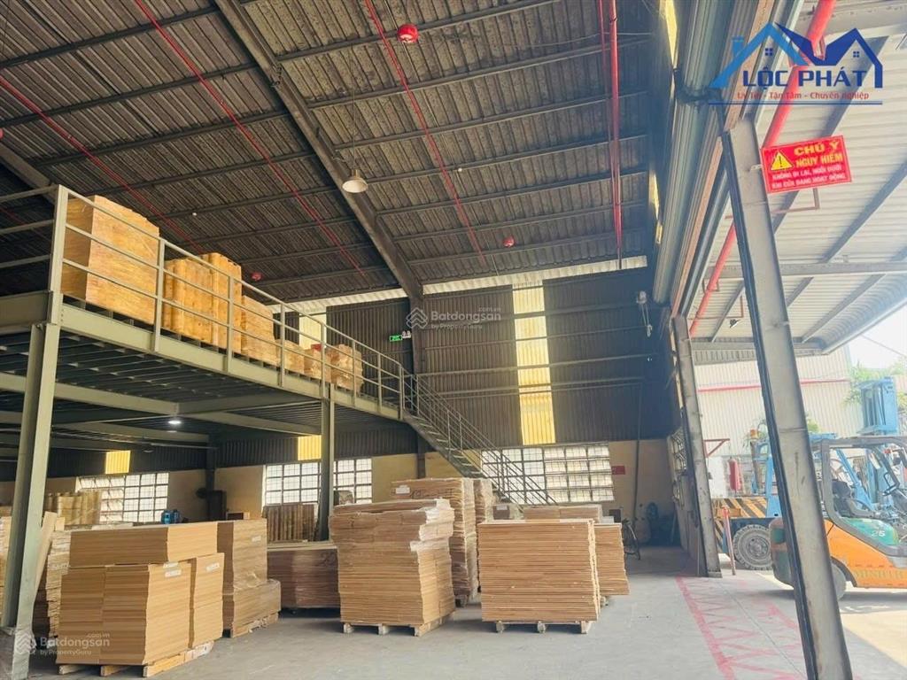 Cho thuê nhà xưởng giá rẻ 8.205m2 chỉ 640 triệu. kcn vĩnh cửu  đồng nai 0375 854 ***