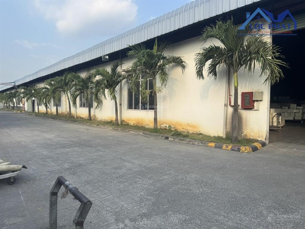 Bán nhà xưởng 7.650m2 giá rẻ chỉ 19 tỷ. trảng dài  vĩnh cửu  đồng nai 0375 854 ***
