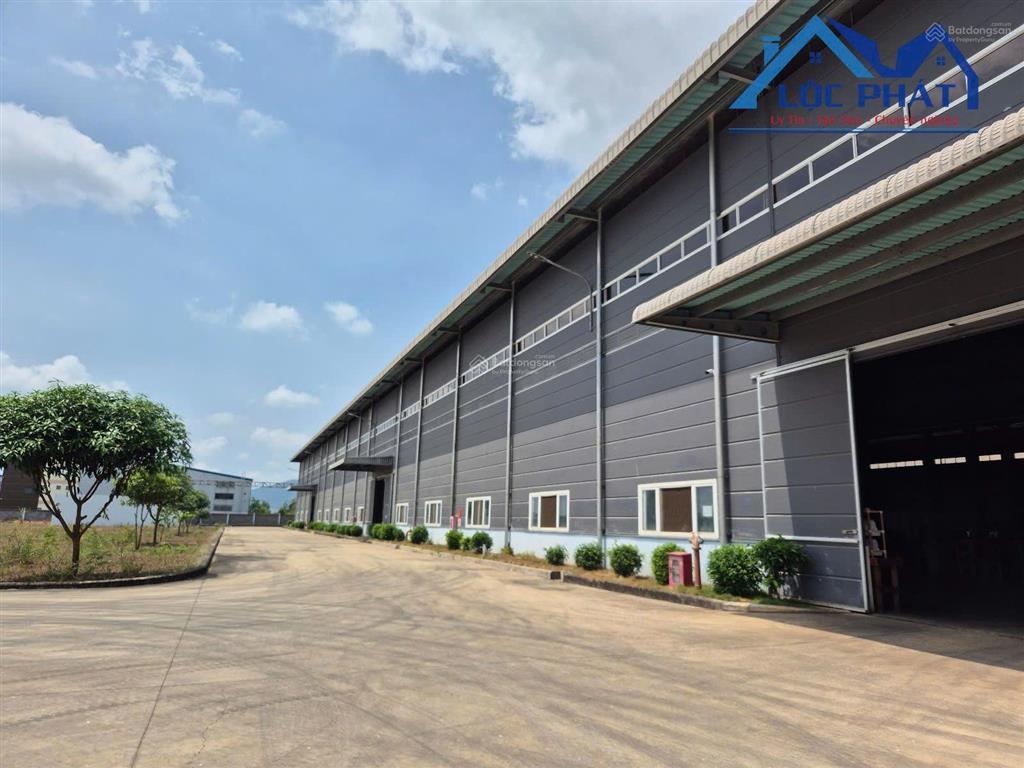 Bán nhà xưởng 19.200m2 có sẵn cẩu trục giá chỉ 112 tỷ. kcn bà rịa  hcm  0375 854 ***