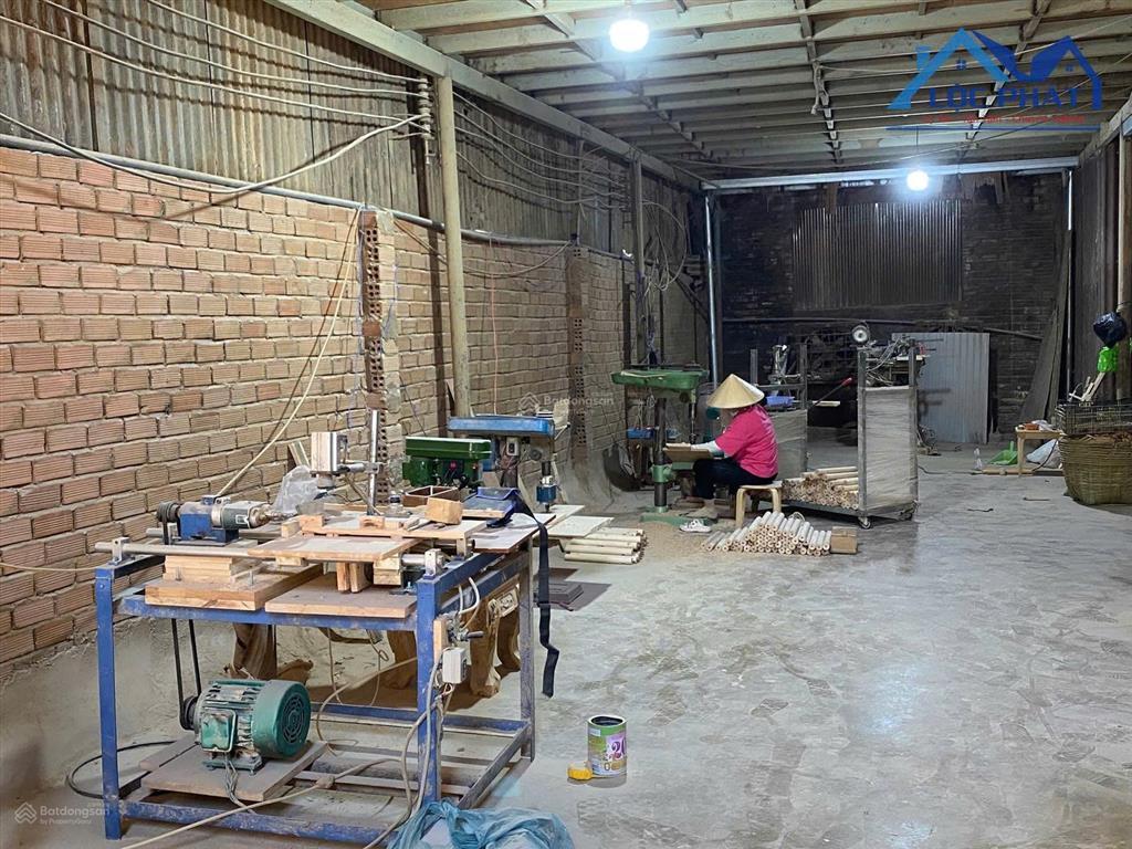 Cho thuê xưởng giá rẻ 1.900m2 chỉ 25 triệu/tháng. long bình  biên hoà  đồng nai 0375 854 ***