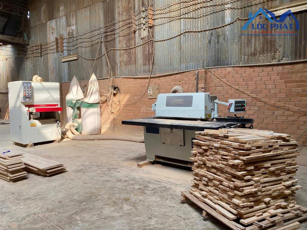 Cho thuê xưởng giá rẻ 1.900m2 chỉ 25 triệu/tháng. long bình  biên hoà  đồng nai 0375 854 ***