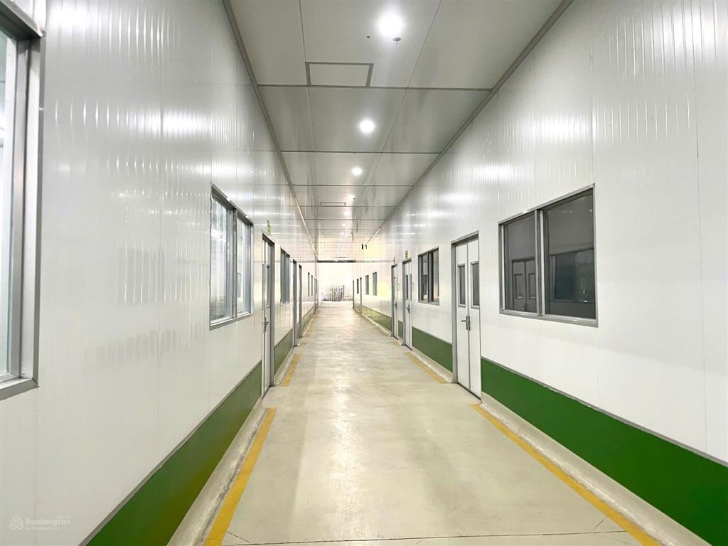 Cho thuê nhà xưởng 4.500m2 giá rẻ chỉ 400 triệu. vĩnh cửuđồng nai  0375 854 ***