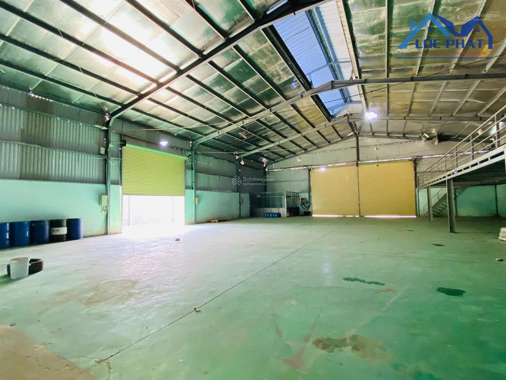 Cho thuê nhà xưởng 1.500m2 giá chỉ 45 triệu. vĩnh cửu  đồng nai 0375 854 ***