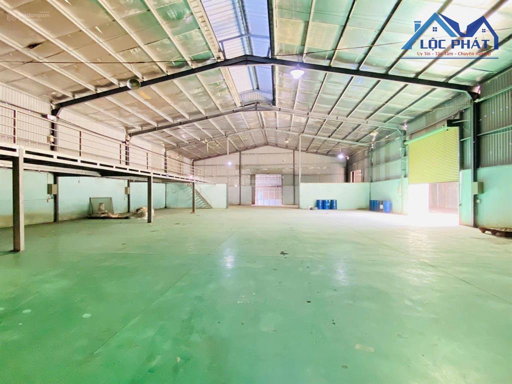 Cho thuê nhà xưởng 1.500m2 giá chỉ 45 triệu. vĩnh cửu  đồng nai 0375 854 ***