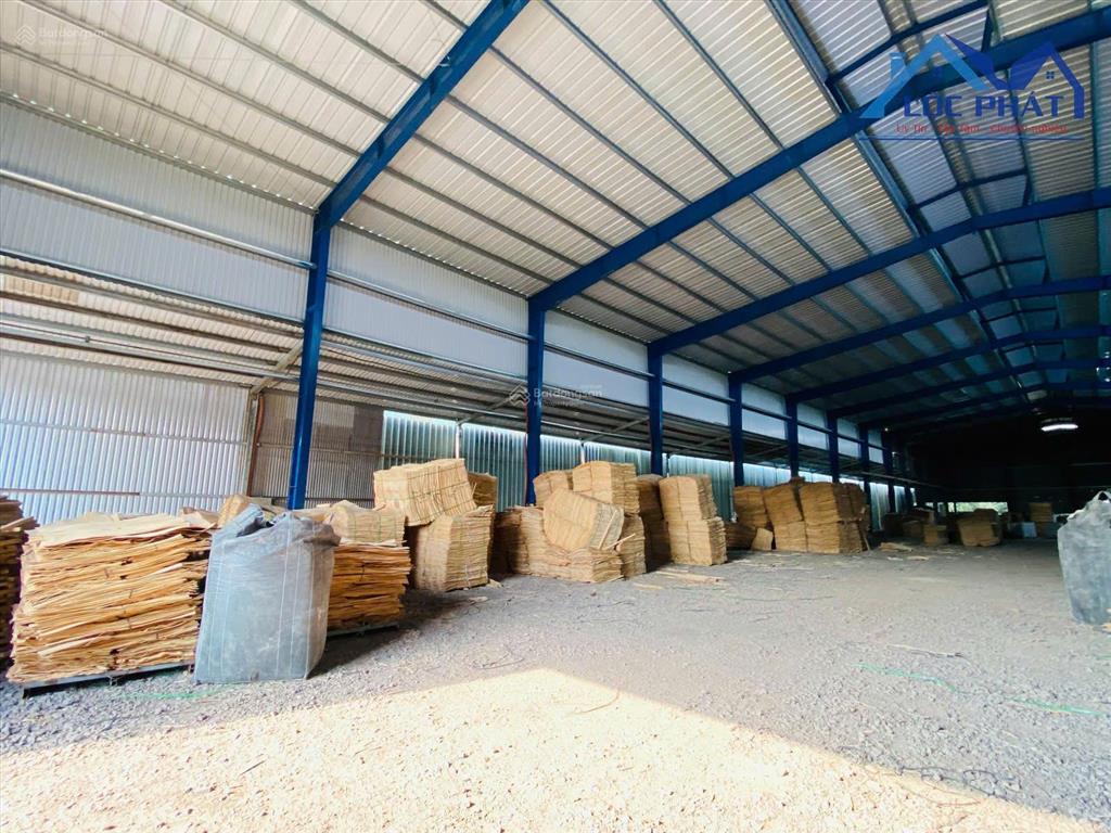 Cho thuê nhà xưởng 2.900m2 giá chỉ 130 triệu, gần kcn giang điền  đồng nai 0375 854 ***