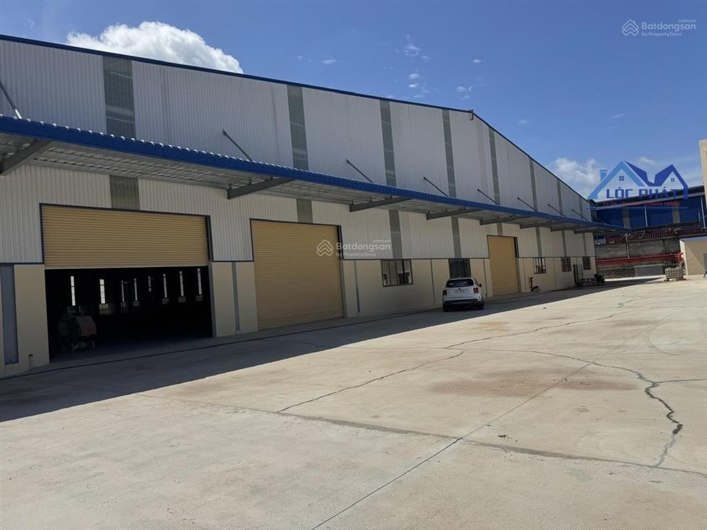 Cho thuê xưởng mới tinh 7.200m2 giá rẻ chỉ 452 triệu. phú giáobình dương 0375 854 ***