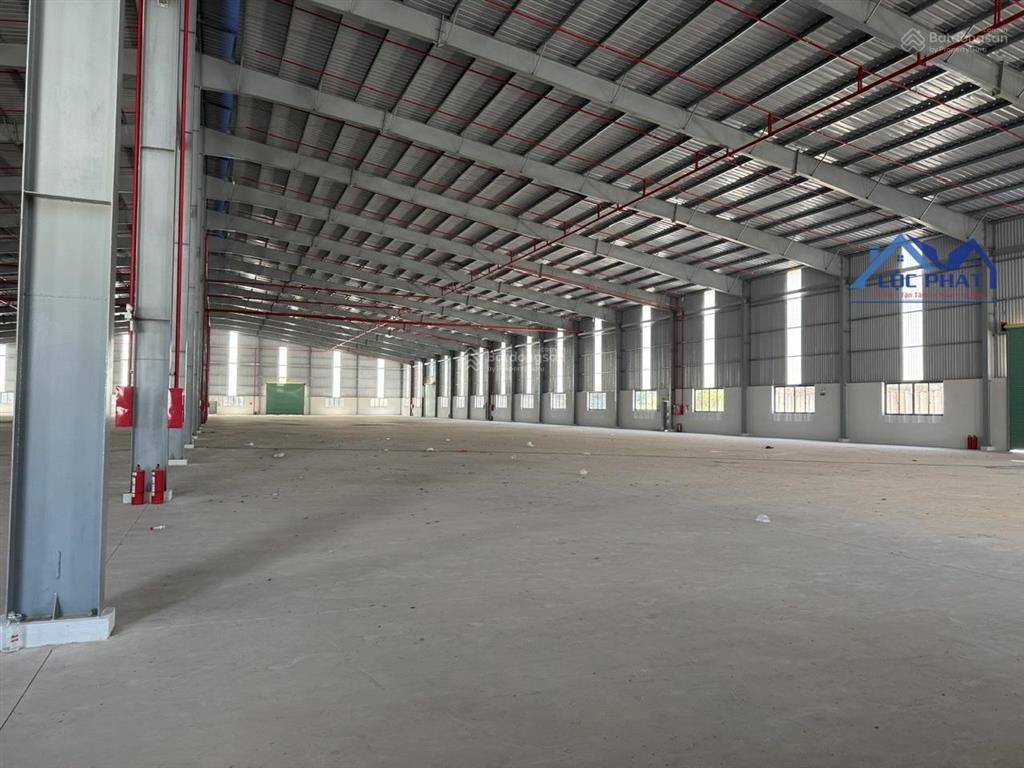 Cho thuê xưởng mới tinh 7.200m2 giá rẻ chỉ 452 triệu. phú giáobình dương 0375 854 ***