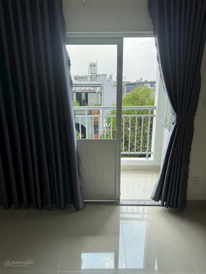 Chung cư 8 tầng hiếm tại ngã tư 550 dĩ an sổ hồng vĩnh viễn 2pn 2wc, tất cả phòng có cửa sổ