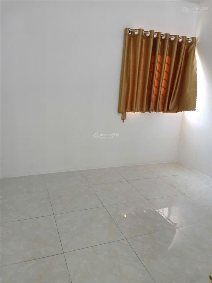 Chung cư hiệp bình chánh  lầu 1 hiếm thấy  tiện di chuyển và thoát hiểm  đường 23 khu bên sông