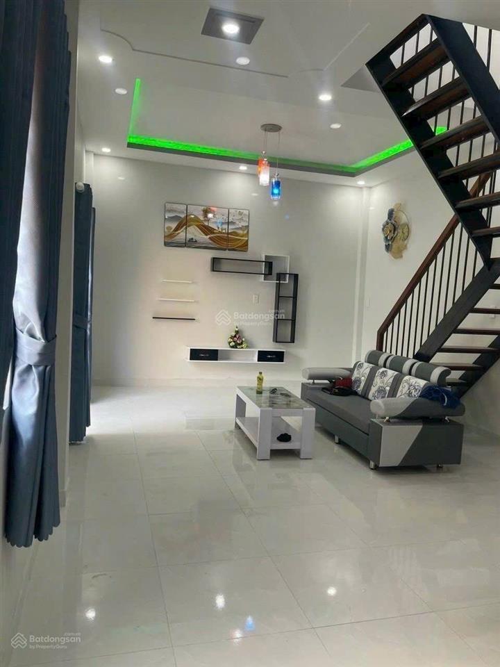 Nhà sổ riêng  không quy hoạch lộ giới không đáng kể  đường số 10 hiệp bình phước
