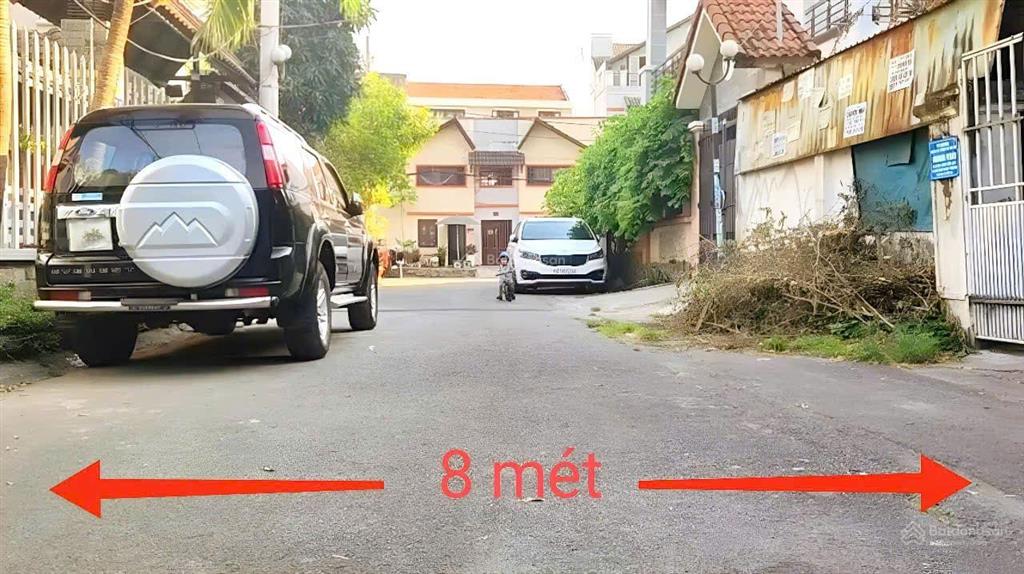 Biệt thự view sông giáp bình thạnh, mà nhà nhiều ô tô không nên bỏ lỡ  đậu được 5 chiếc ô tô