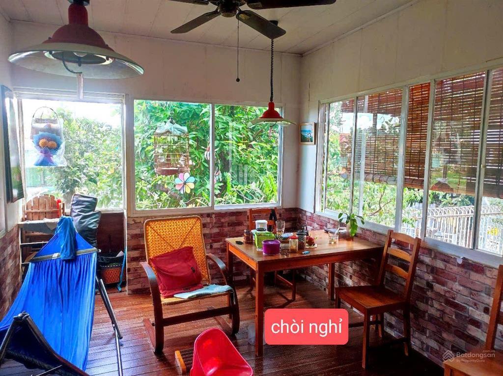 Biệt thự view sông giáp bình thạnh, mà nhà nhiều ô tô không nên bỏ lỡ  đậu được 5 chiếc ô tô