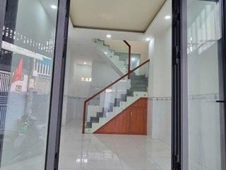 NHÀ 2 TẦNG ĐÚC THẬT GẦN PHẠM VĂN ĐỒNG, SÁT CHỢ HIỆP BÌNH, HẺM Ô TÔ TỚI CỬA