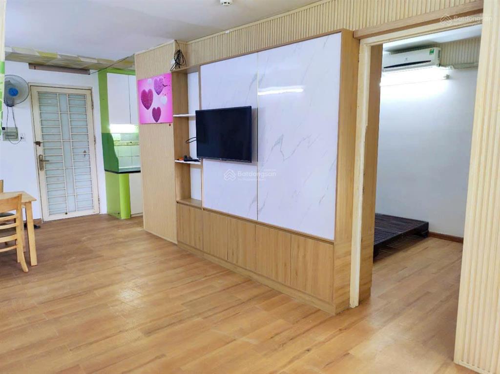 Căn hộ tầng 1 view thoáng ngay góc cầu thang bộ  thang máy hỏng cũng không sợ