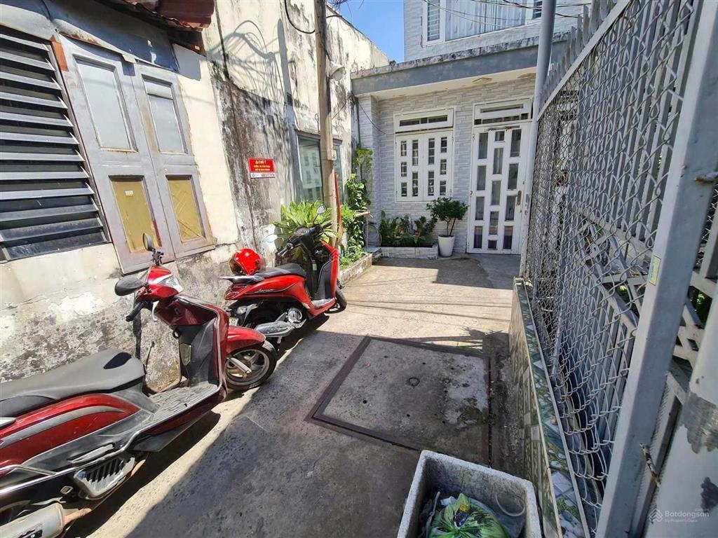 Bán nhà đường 48, hiệp bình chánh  sân rộng để 20 chiếc xe máy