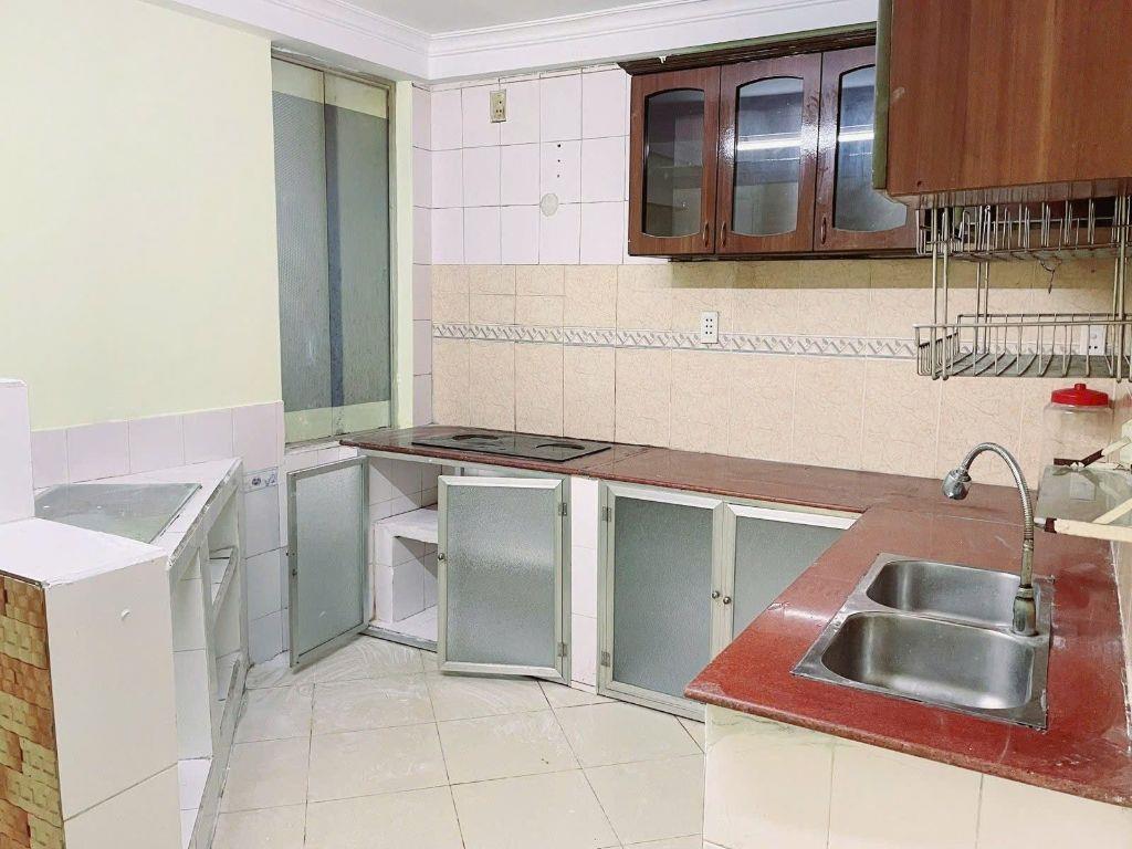 BÁN NHÀ QUỐC LỘ 13 NGAY CÂY XĂNG HUỆ THIÊN - NHÀ HẺM HÔM NAY, MẶT TIỀN ĐƯỜNG NGÀY MAI