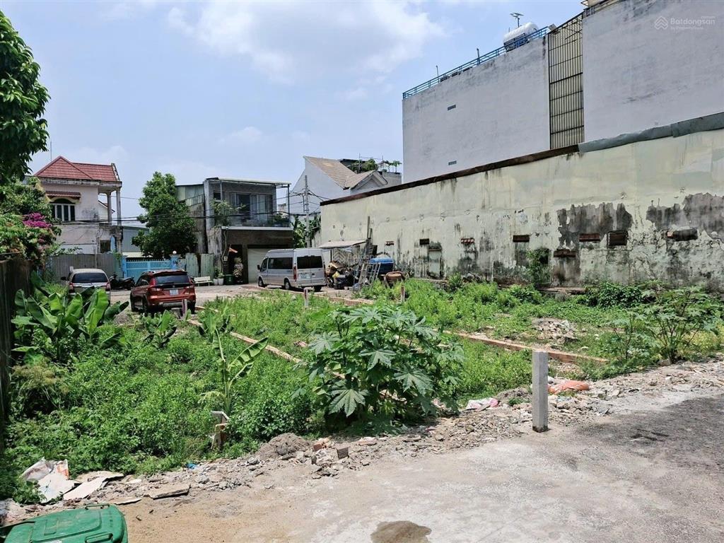 Bán đất phân lô đs 9 hiệp bình phước sát vạn phúc city  càng ngày càng khó kiếm