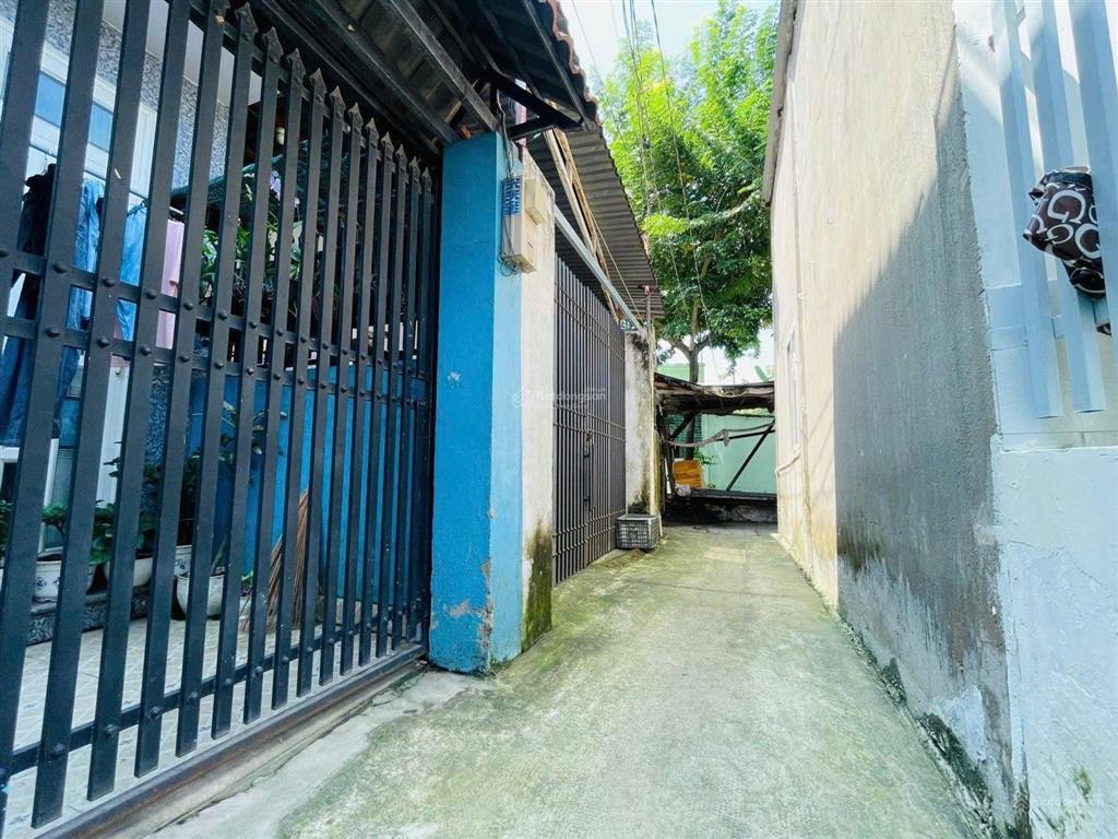 Bán nhà đường phú châu tam bình  sổ riêng ko quy hoạch  gần bệnh viện thủ đức