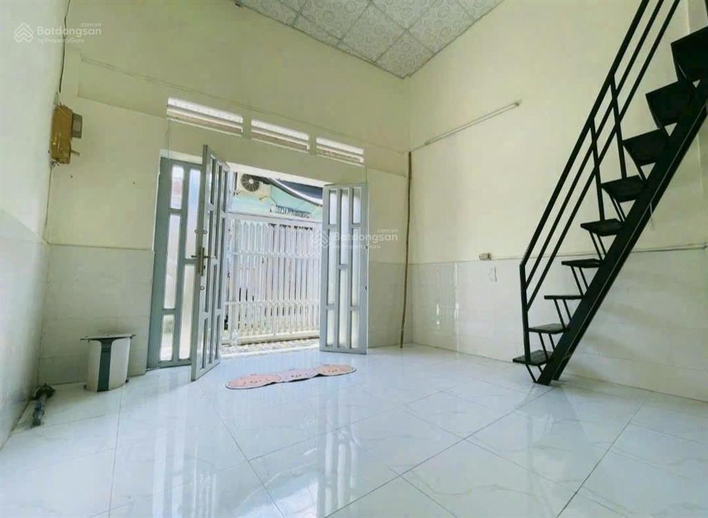 Bán nhà đường phú châu tam bình  sổ riêng ko quy hoạch  gần bệnh viện thủ đức