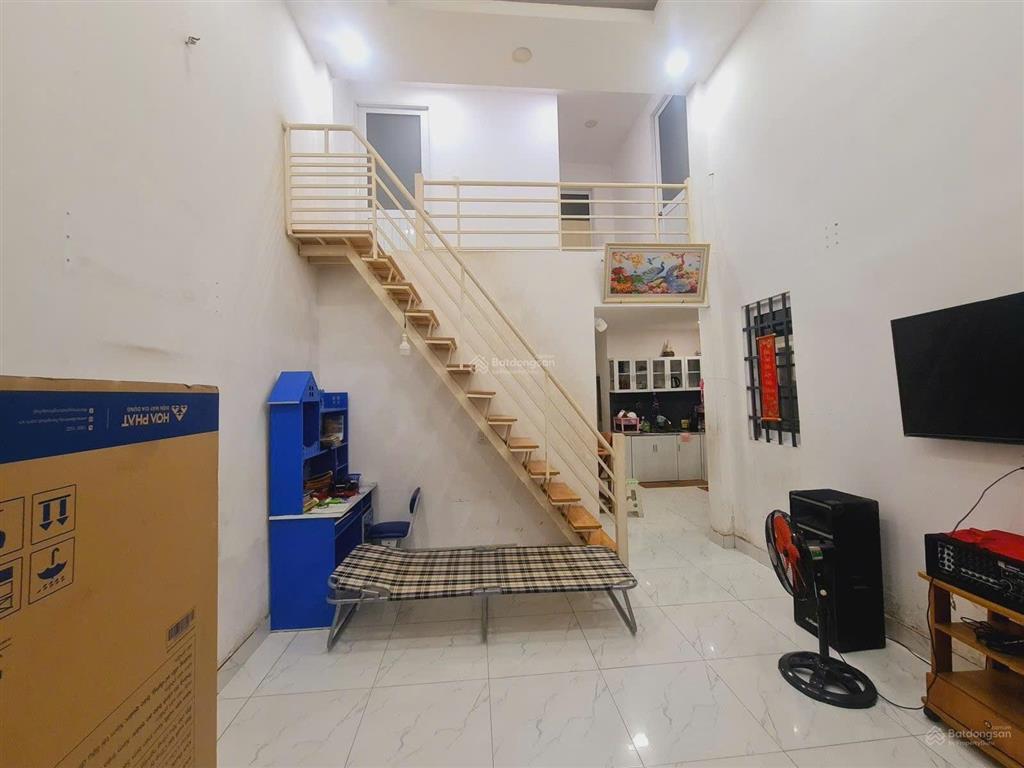 Bán nhà kế bên ubnd hiệp bình  thông số vàng 6x9  tương lai sát công viên