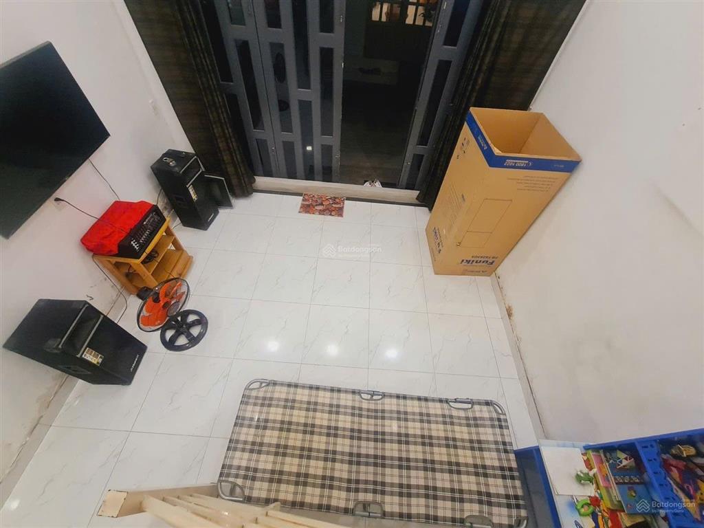 Bán nhà kế bên ubnd hiệp bình  thông số vàng 6x9  tương lai sát công viên