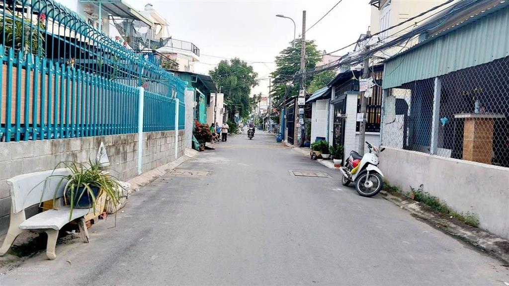 Bán nhà mặt tiền hẻm hiệp bình phước, nhà đôi 2 căn 3 mặt thoáng