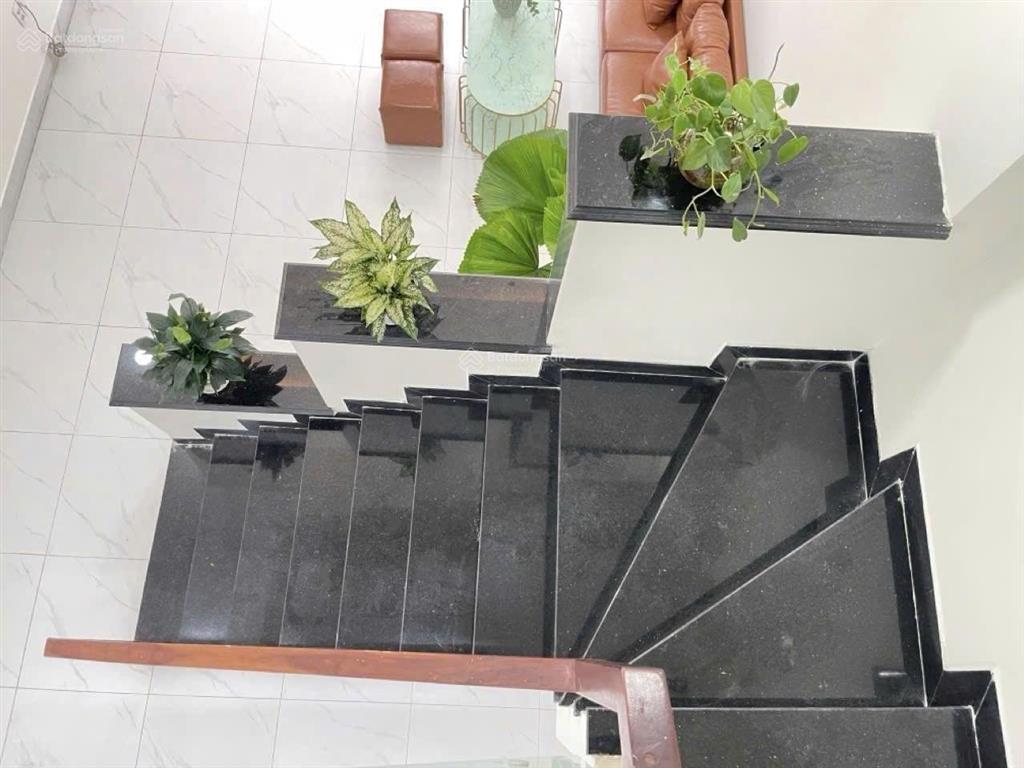Bán nhà 3 tầng hẻm xe hơi ngô chí quốc  nhà chủ xây tâm huyết, đủ công năng
