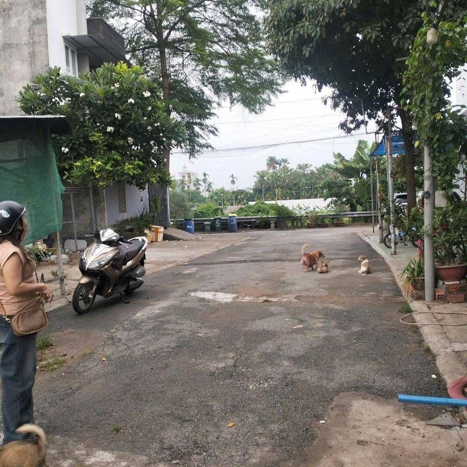 BÁN ĐẤT 59M2 FULL THỔ HẺM 185 NGÔ CHÍ QUỐC - THÔNG RA KDC VĨNH PHÚ THUẬN AN